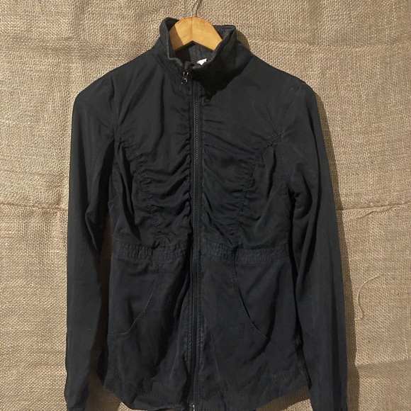 Lululemon Dance Studio Jacket ( 4) - Picture 3 of 17